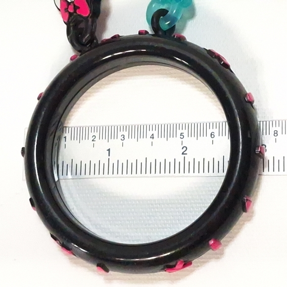 Monster High Charm Bracelet Bangle Black‎ Pink Stitches Lightning Bolt Skullette - Picture 5 of 5